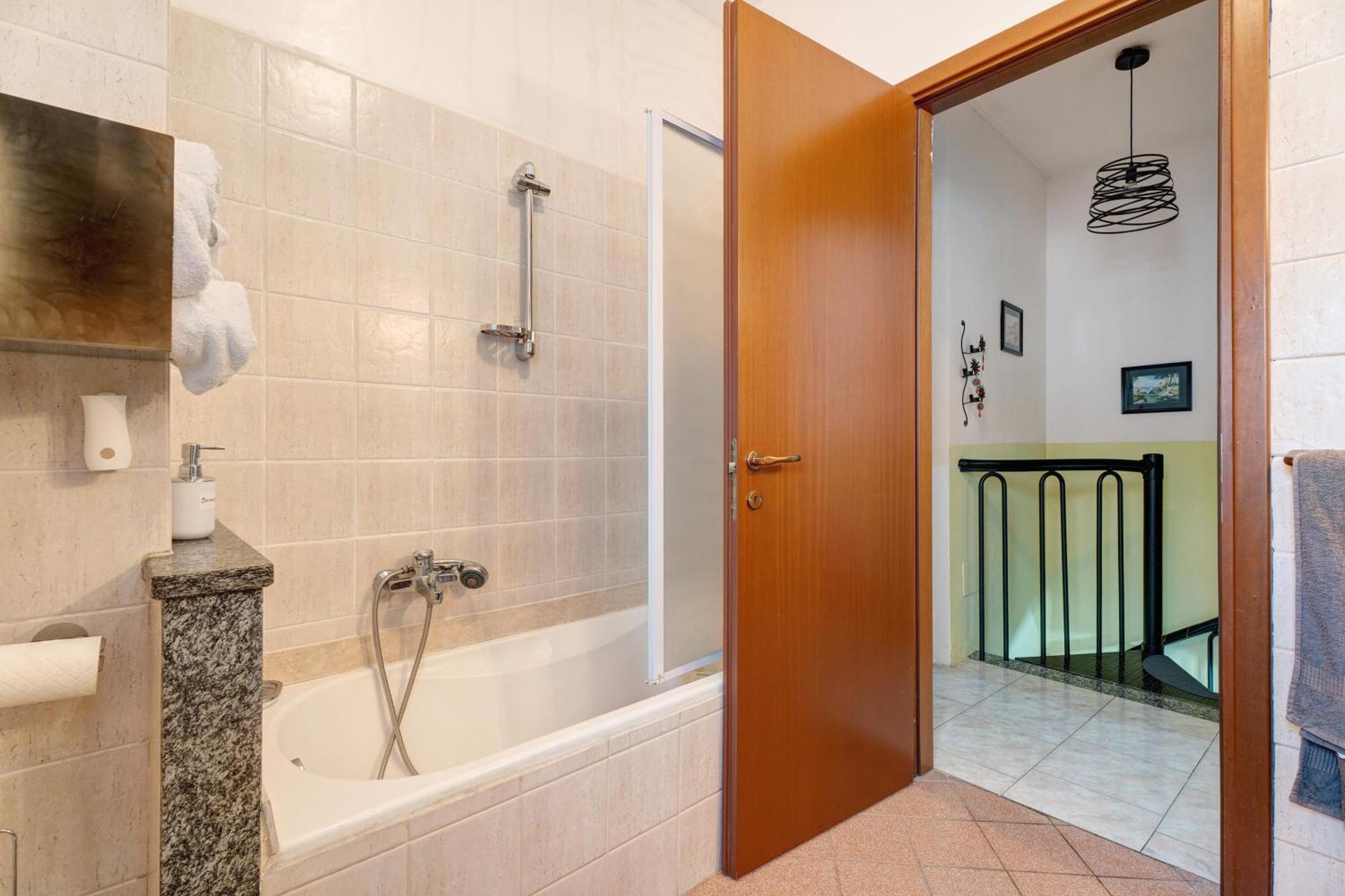 Casa Perry - Lago Maggiore Borgo Ticino Exterior foto